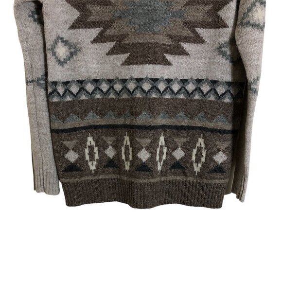 American Eagle Patterned Details Pullover Crew Neck Sweater - Picture 3 of 8